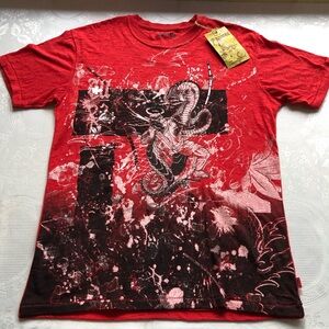 Modern Culture Red Graphic Design Print Snake Venom Men's Size L T-Shirt NWT
